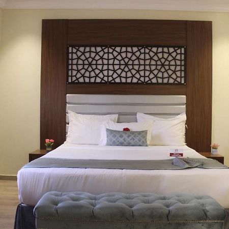 Glamour Hotel Jeddah Exterior photo